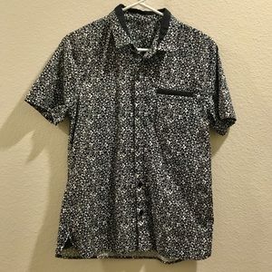 lululemon SS Button down (SMALL)